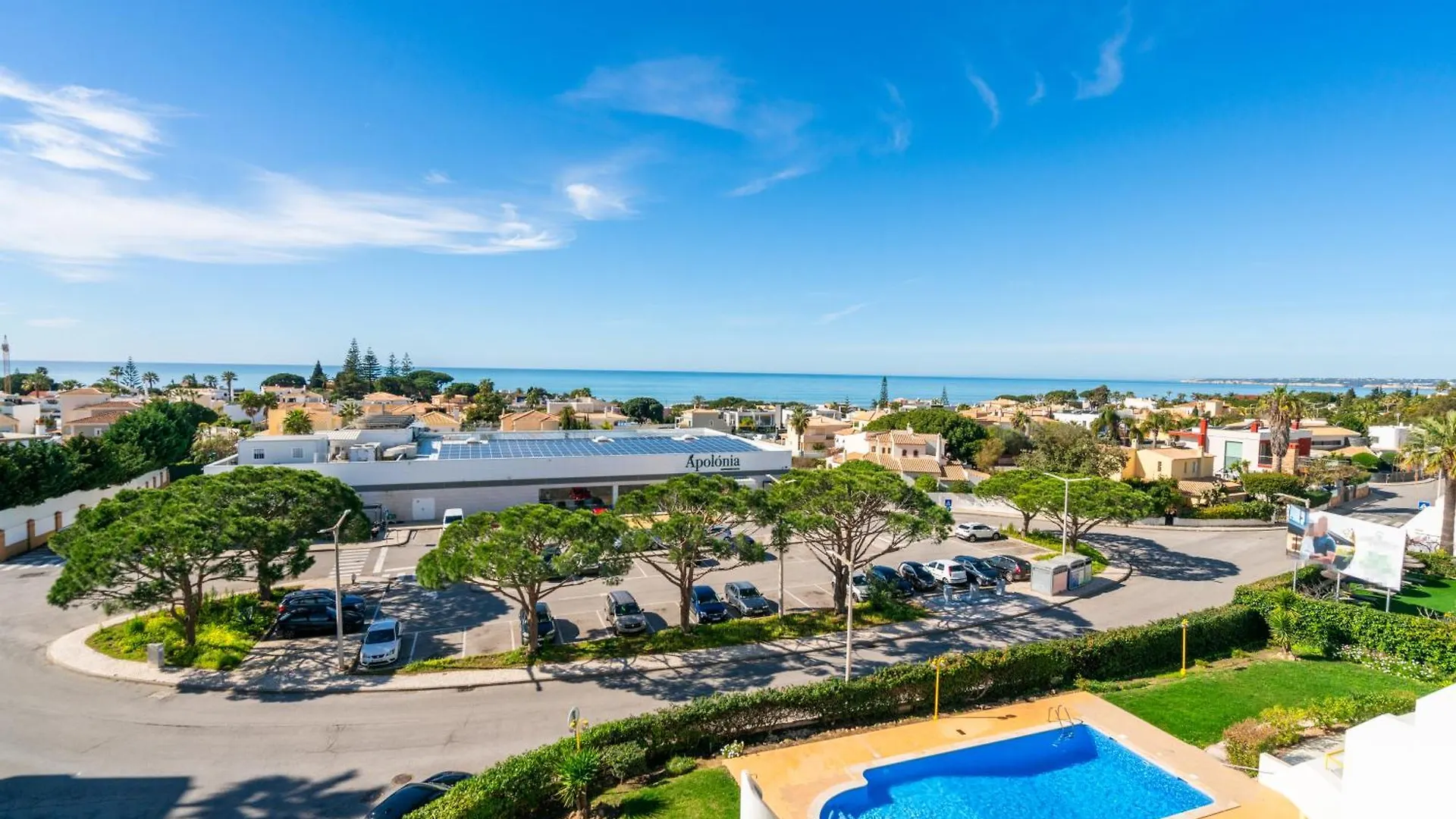 Albufeira Beach Apartment Guia